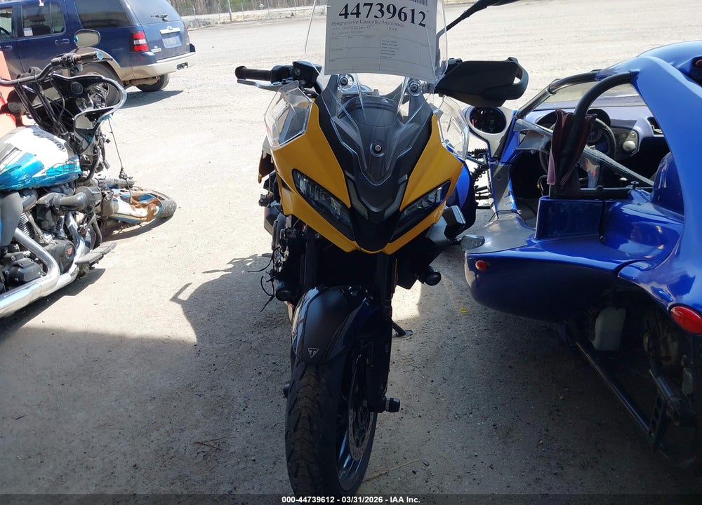 2025 TRIUMPH MOTORCYCLE TIGER SPORT 800 VIN: SMTL25P17STCF5877