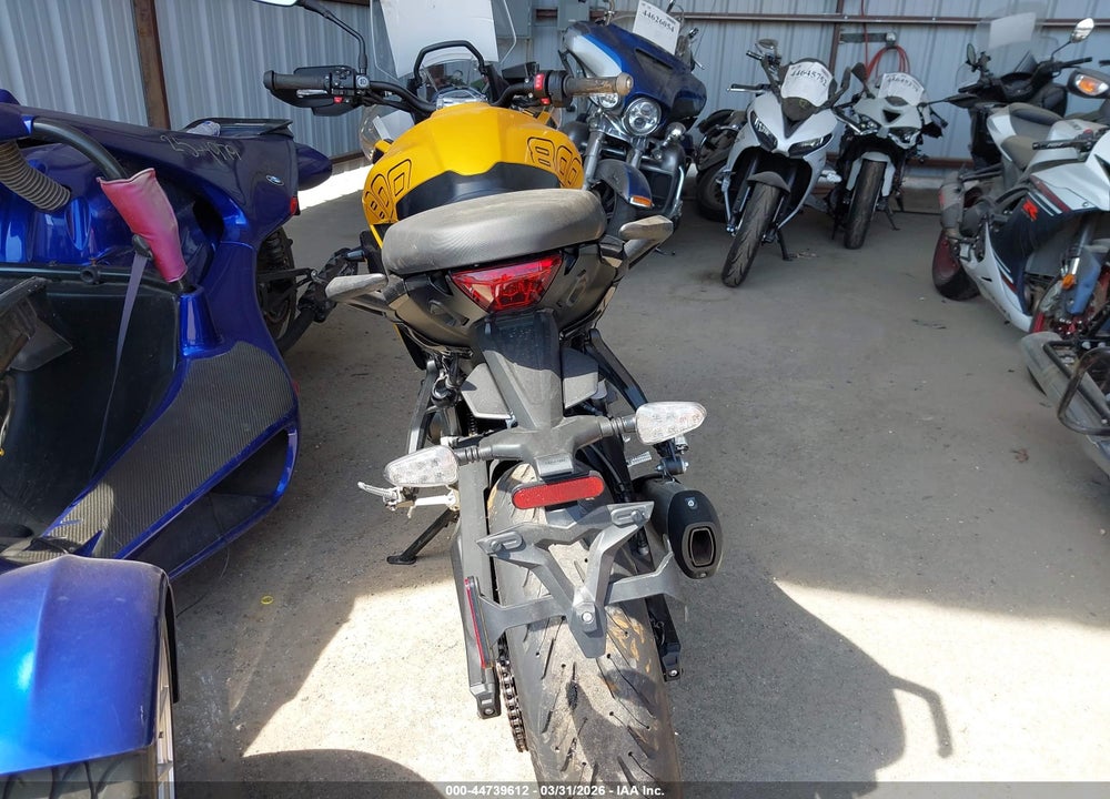 2025 TRIUMPH MOTORCYCLE TIGER SPORT 800 VIN: SMTL25P17STCF5877