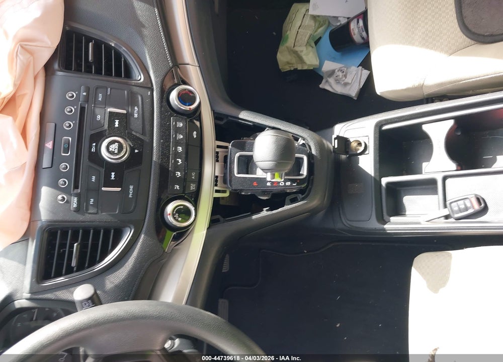 2016 HONDA CR-V LX VIN: 5J6RM3H3XGL009920