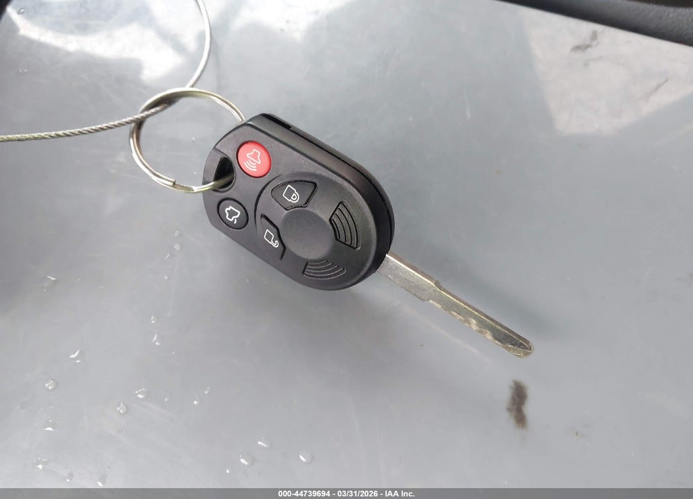 2013 FORD FOCUS SE VIN: 1FADP3F21DL212598