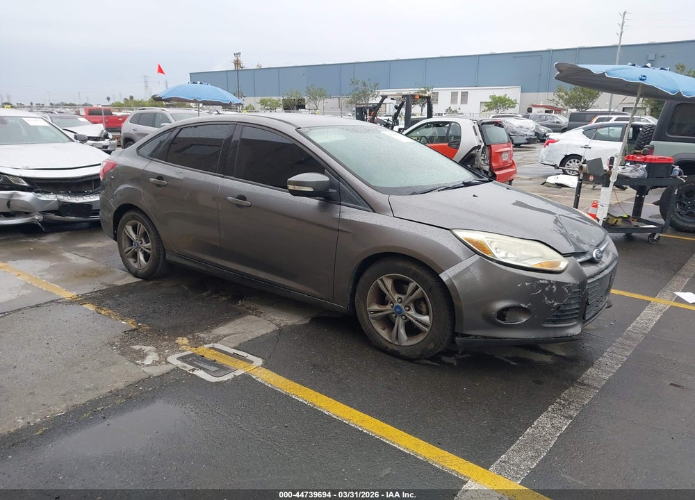 2013 FORD FOCUS SE VIN: 1FADP3F21DL212598