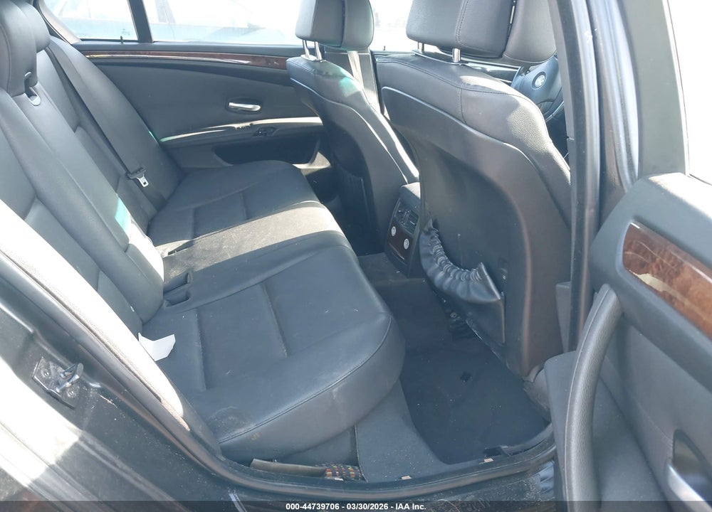 2010 BMW 528I VIN: WBANU5C56AC126729
