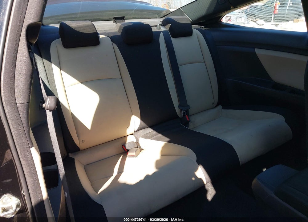2016 HONDA CIVIC LX VIN: 2HGFC4B59GH304890