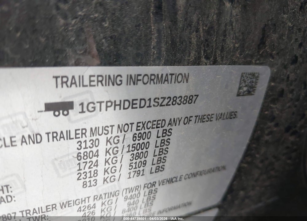 2025 GMC SIERRA 1500 2WD  SHORT BOX SLT VIN: 1GTPHDED1SZ283887