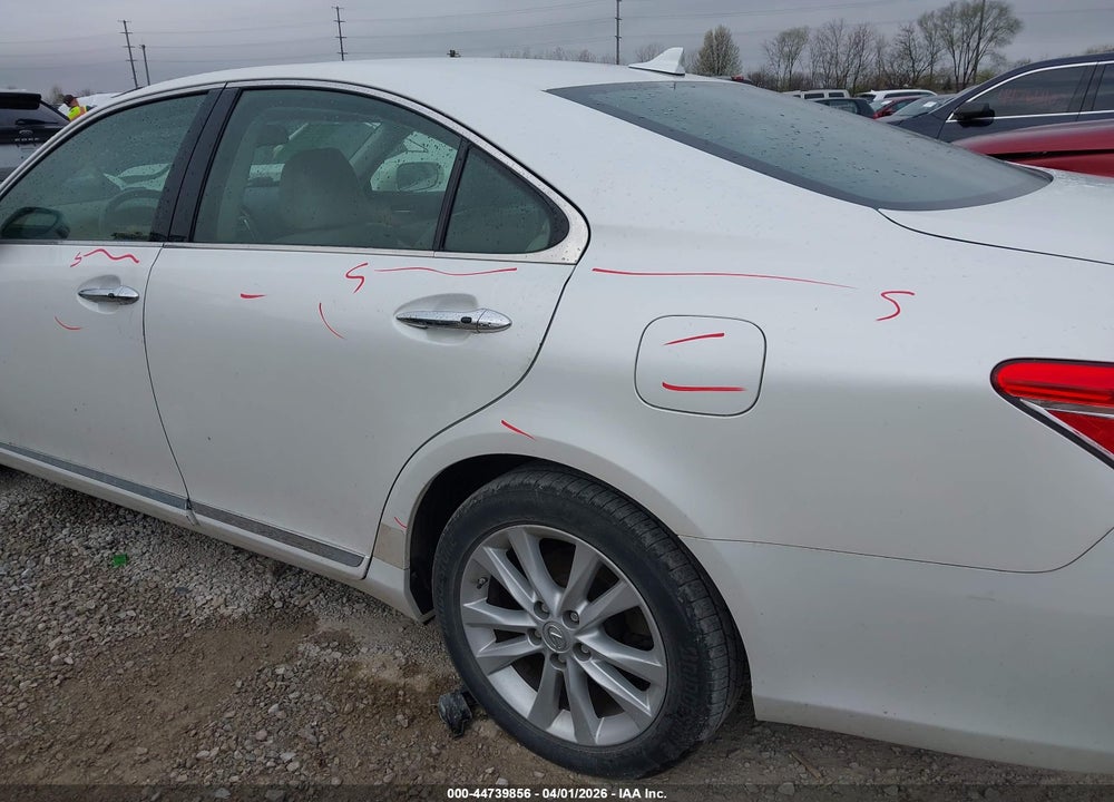 2010 LEXUS ES 350 VIN: JTHBK1EG5A2410554