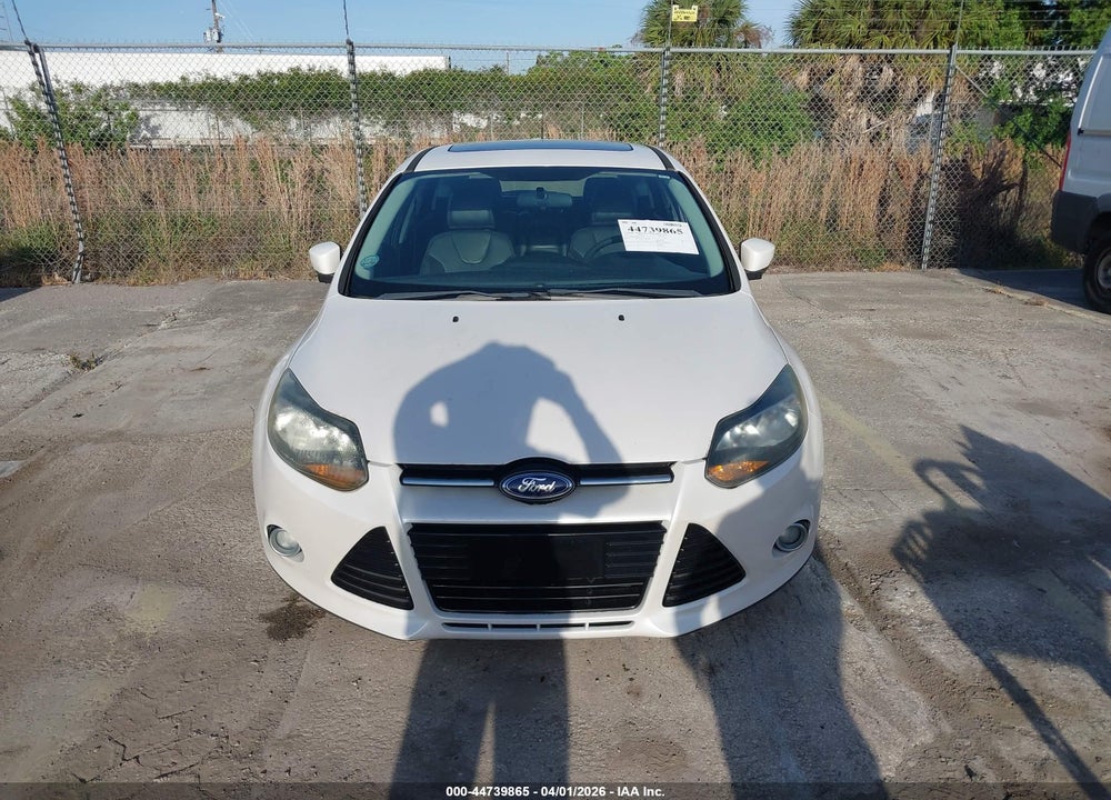 2013 FORD FOCUS TITANIUM VIN: 1FADP3N20DL122697