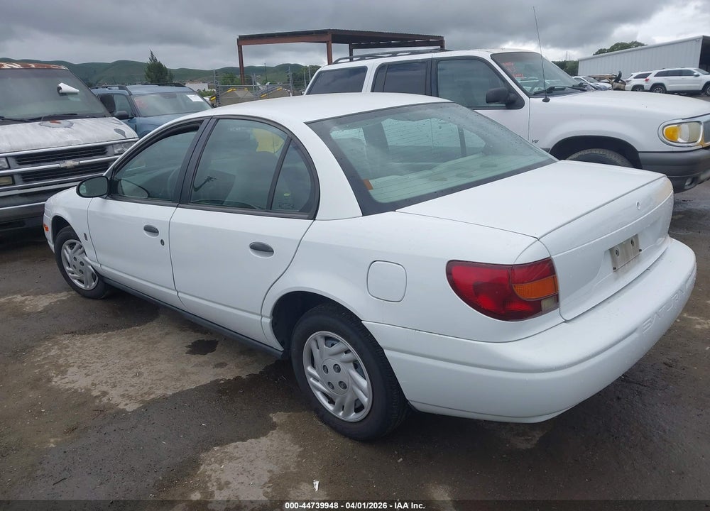 2002 SATURN S-SERIES SL VIN: 1G8ZF52802Z216879