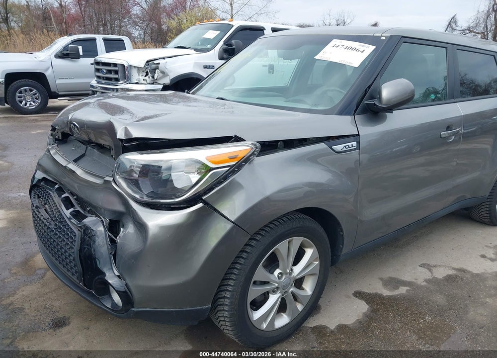 2016 KIA SOUL + VIN: KNDJP3A56G7240022