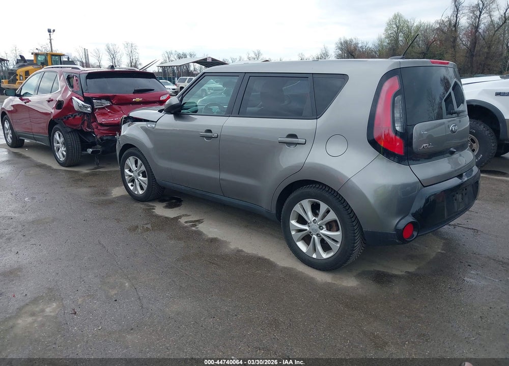 2016 KIA SOUL + VIN: KNDJP3A56G7240022