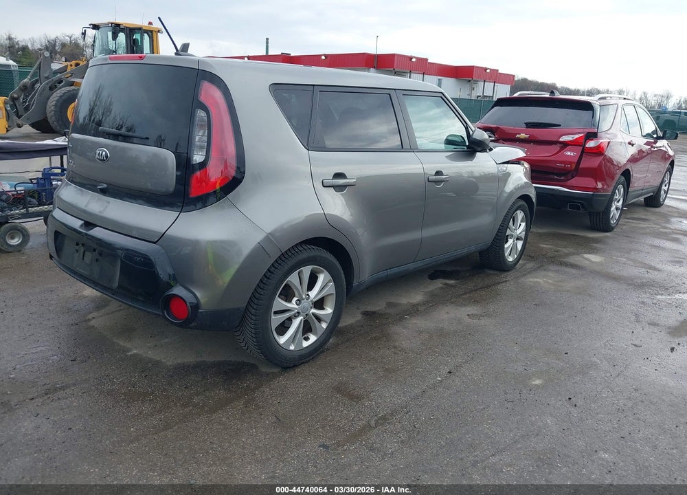 2016 KIA SOUL + VIN: KNDJP3A56G7240022