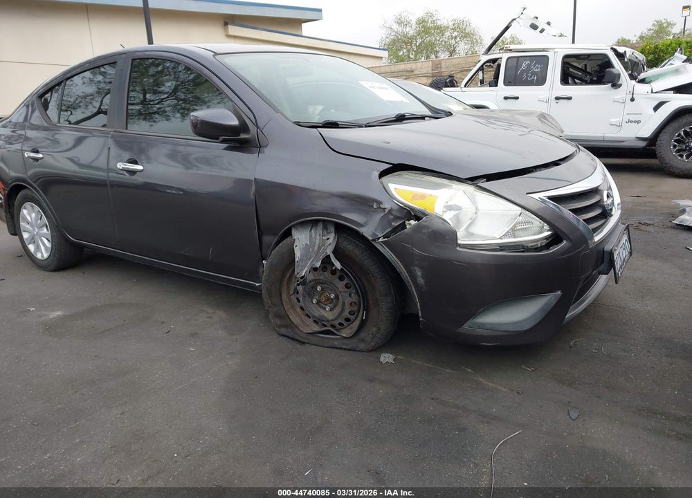 2015 NISSAN VERSA 1.6 SV VIN: 3N1CN7APXFL925449