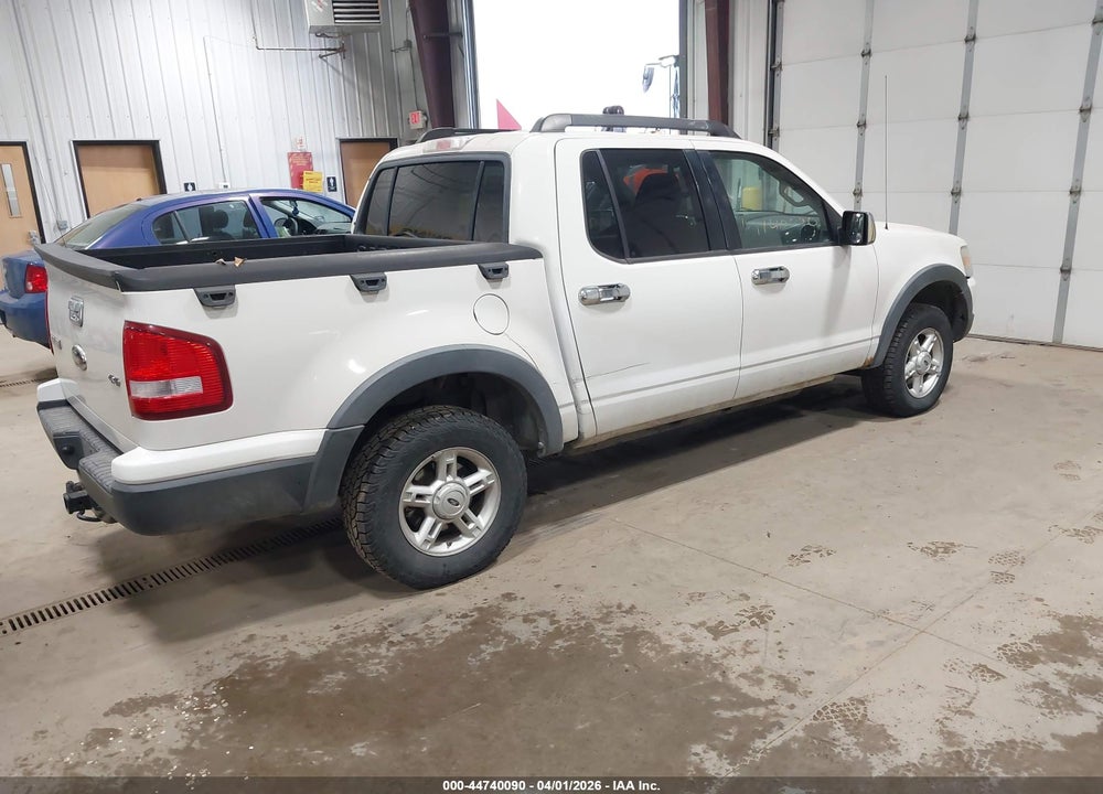 2009 FORD EXPLORER SPORT TRAC XLT VIN: 1FMEU51E29UA04800