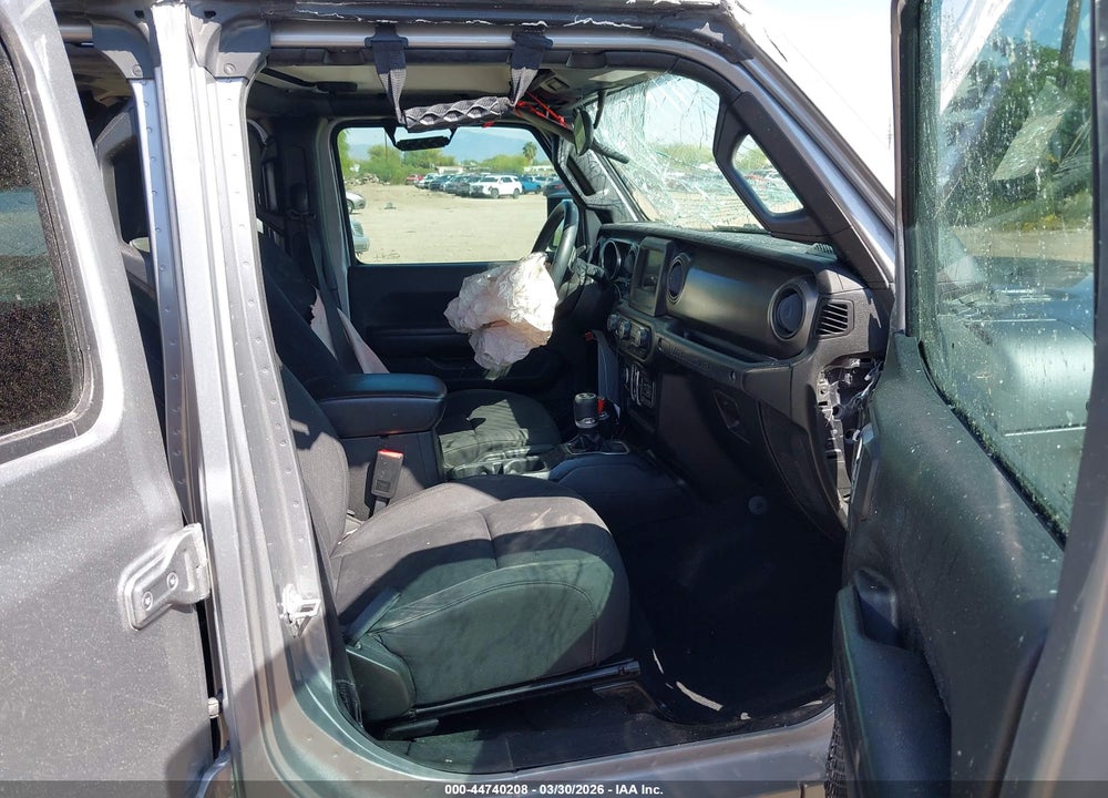 2018 JEEP WRANGLER UNLIMITED SPORT S 4X4 VIN: 1C4HJXDGXJW125280