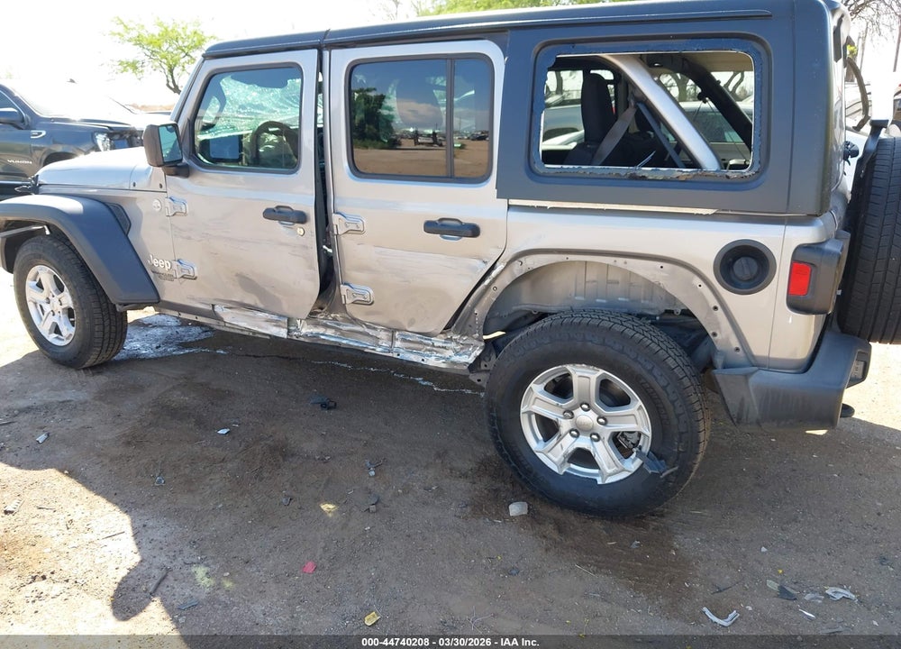 2018 JEEP WRANGLER UNLIMITED SPORT S 4X4 VIN: 1C4HJXDGXJW125280