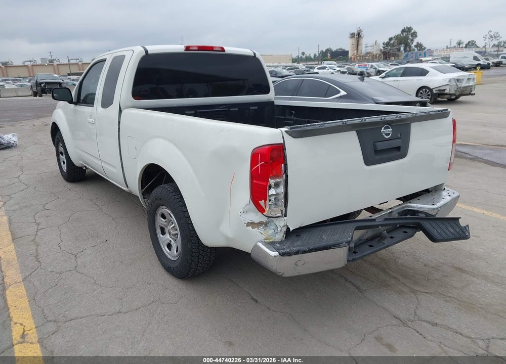 2015 NISSAN FRONTIER S VIN: 1N6BD0CT6FN745380
