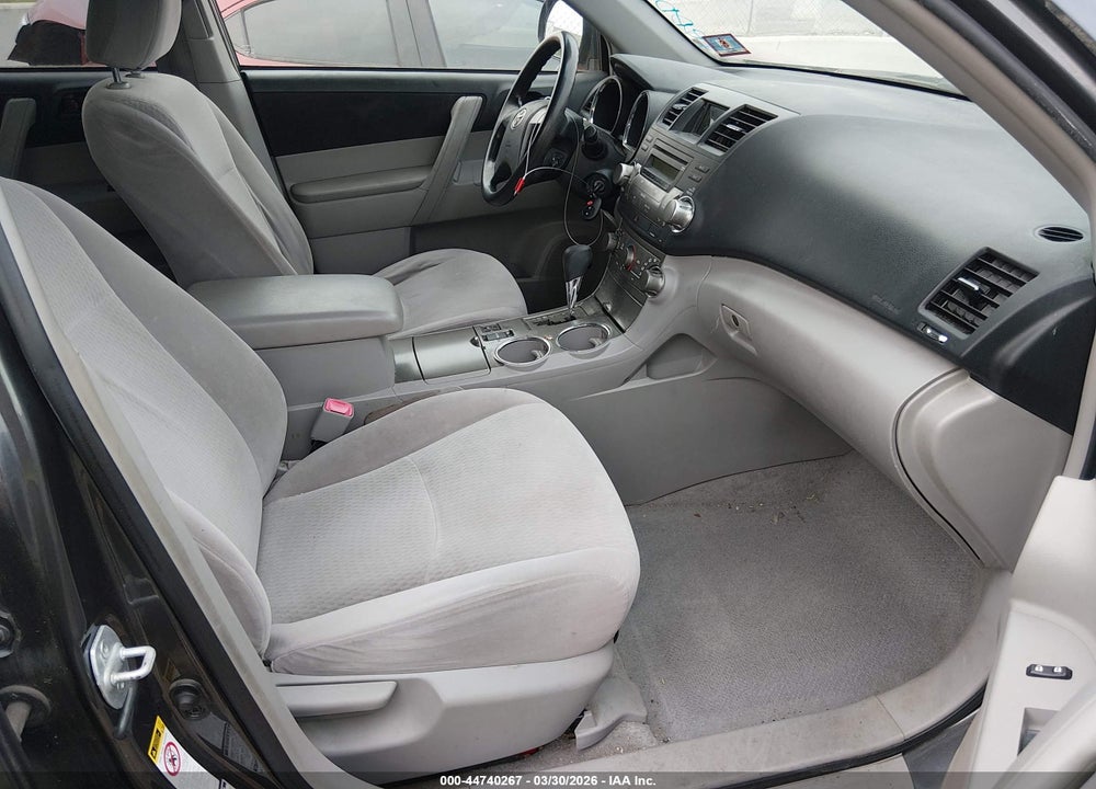 2010 TOYOTA HIGHLANDER BASE V6 VIN: JTEBK3EH4A2166672