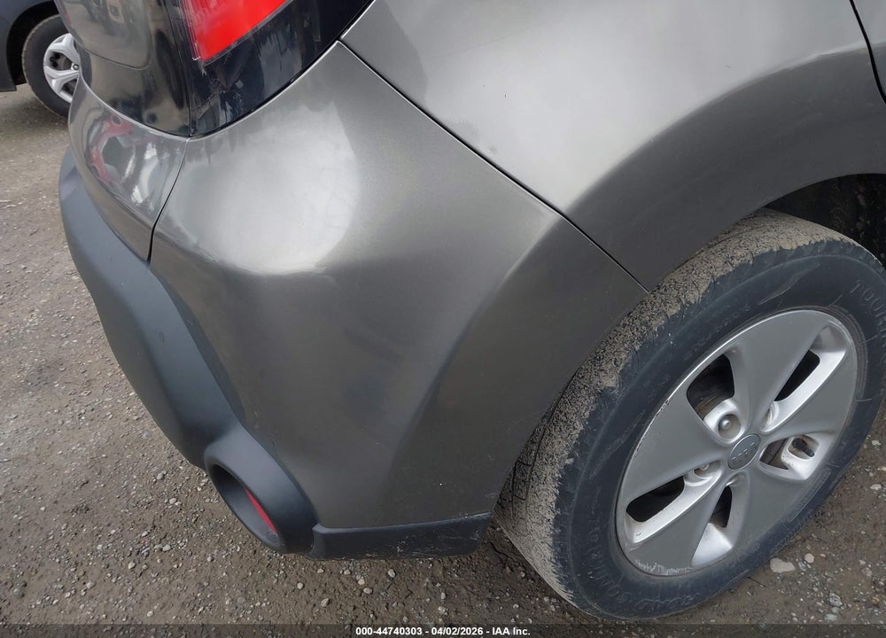 2015 KIA SOUL VIN: KNDJN2A20F7191128