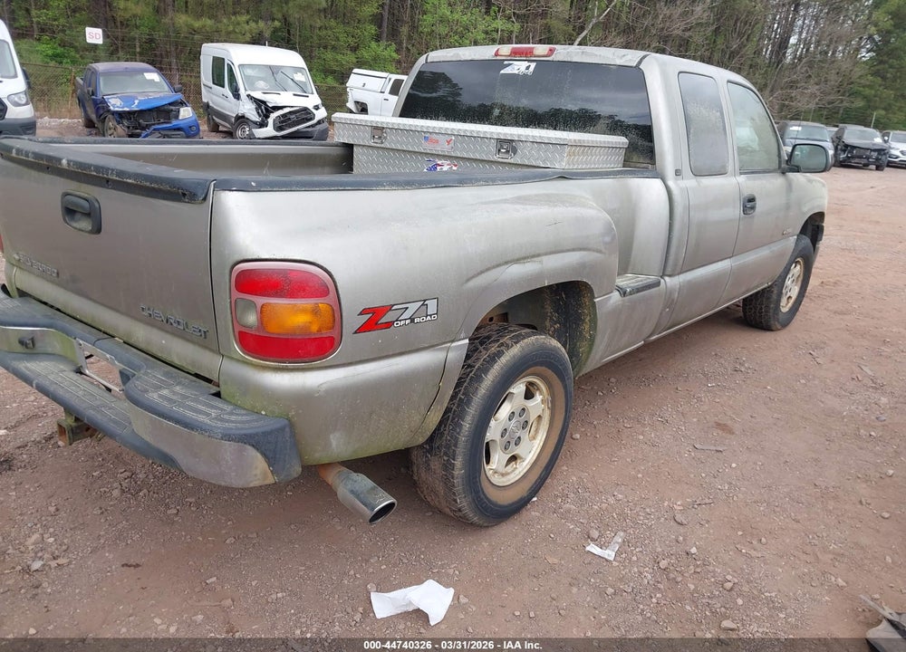 2001 CHEVROLET SILVERADO 1500 LS VIN: 1GCEK19T01Z101524