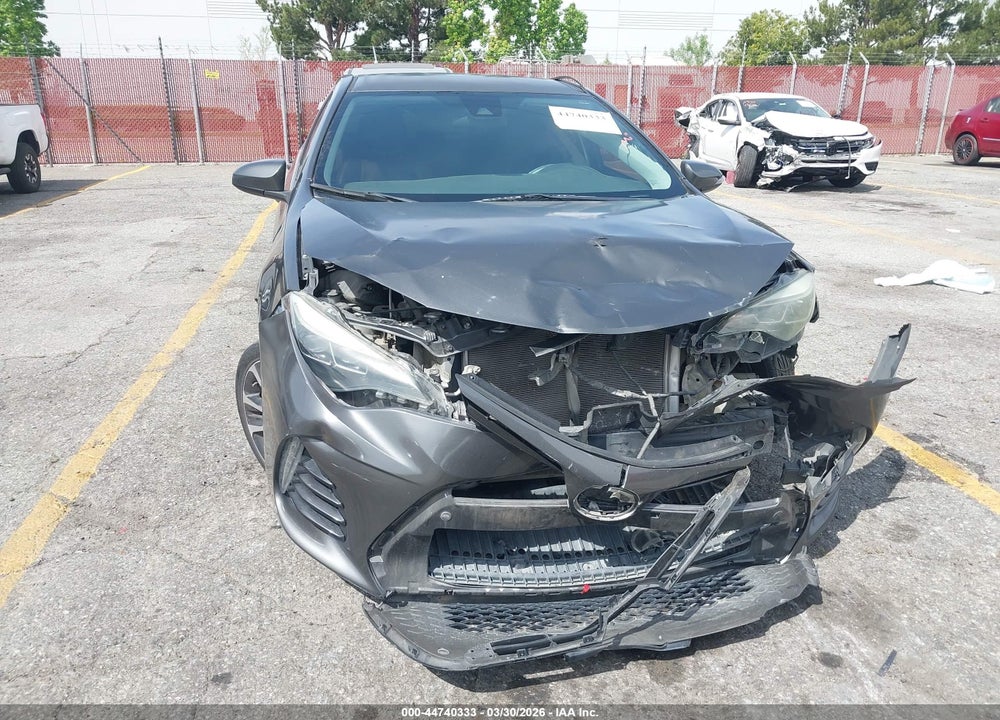 2018 TOYOTA COROLLA SE VIN: 5YFBURHE0JP776296