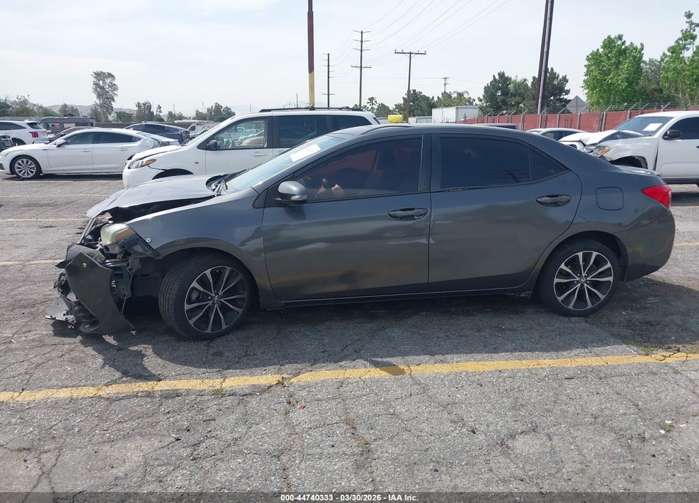 2018 TOYOTA COROLLA SE VIN: 5YFBURHE0JP776296