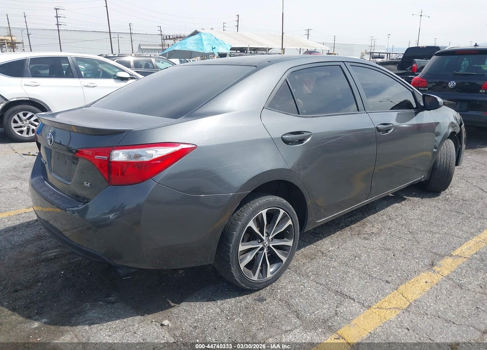 2018 TOYOTA COROLLA SE VIN: 5YFBURHE0JP776296