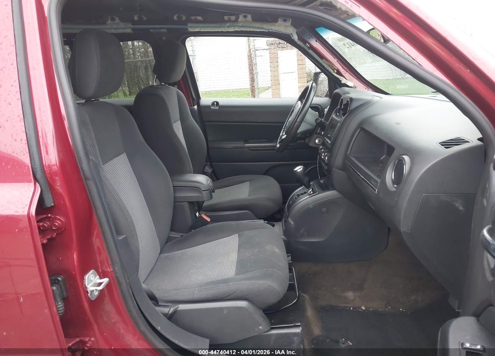 2015 JEEP PATRIOT LATITUDE VIN: 1C4NJPFB5FD402201