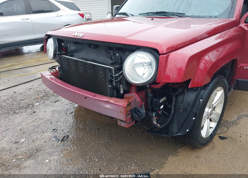 2015 JEEP PATRIOT LATITUDE VIN: 1C4NJPFB5FD402201