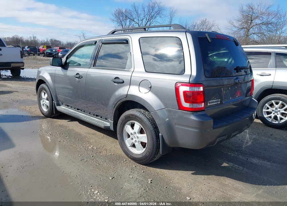 2009 FORD ESCAPE XLT VIN: 1FMCU93G09KA24827