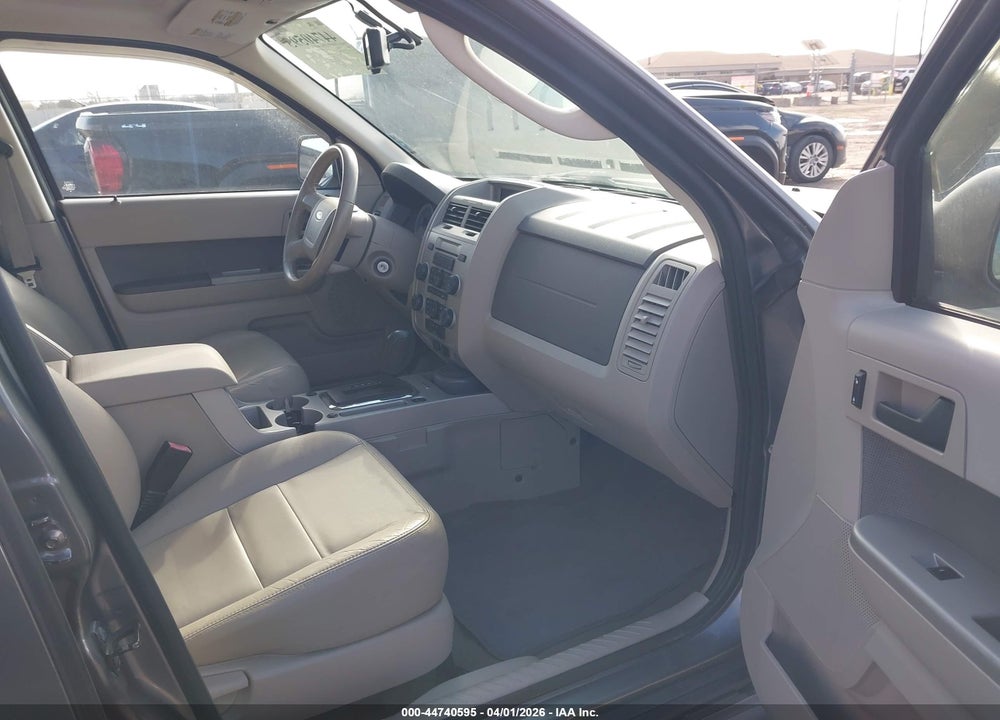 2009 FORD ESCAPE XLT VIN: 1FMCU93G09KA24827