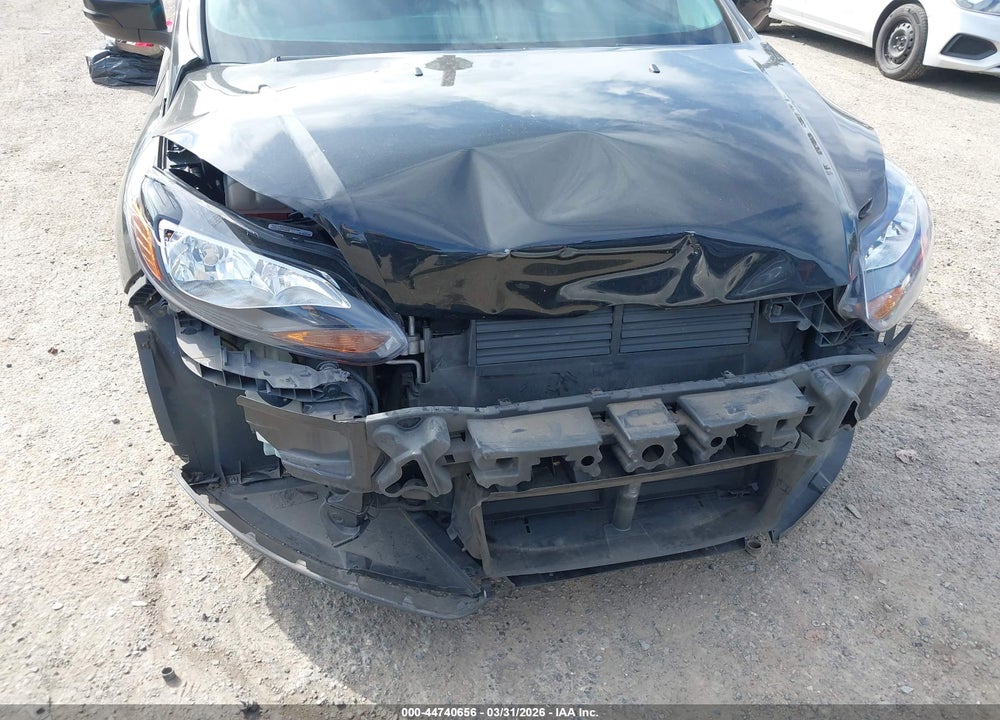 2014 FORD FOCUS SE VIN: 1FADP3K25EL170315