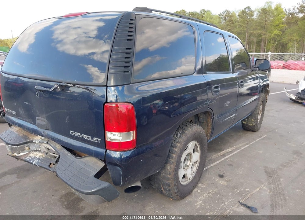 2005 CHEVROLET TAHOE LS VIN: 1GNEK13V25J164825