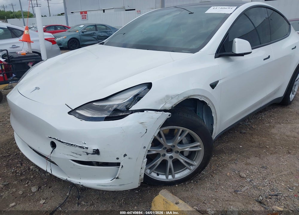 2020 TESLA MODEL Y LONG RANGE DUAL MOTOR ALL-WHEEL DRIVE VIN: 5YJYGDEEXLF043616