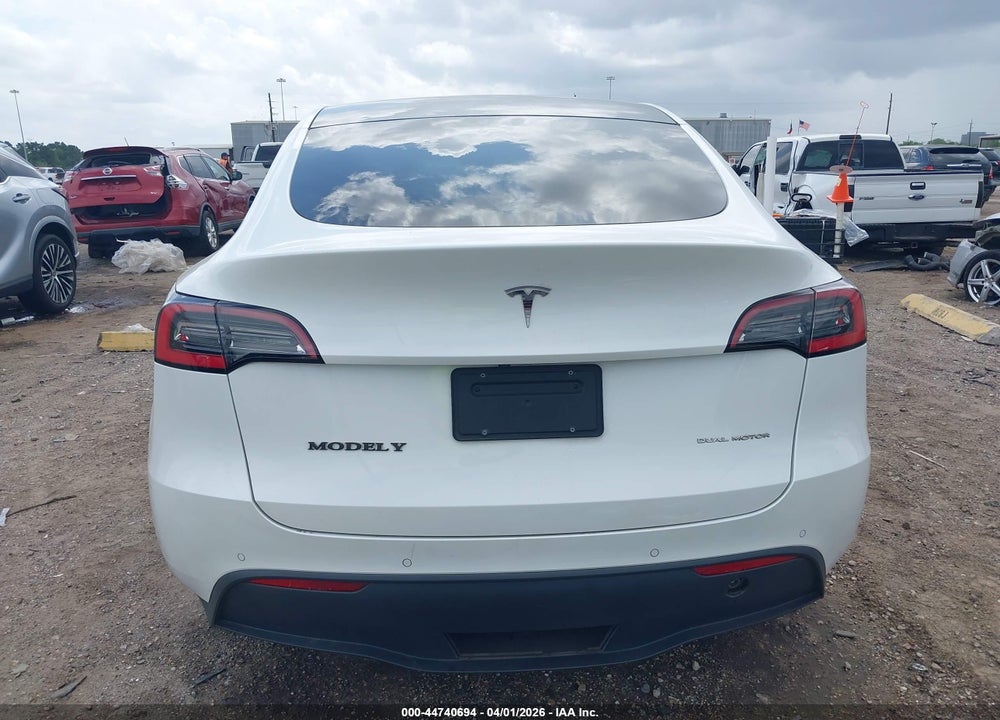 2020 TESLA MODEL Y LONG RANGE DUAL MOTOR ALL-WHEEL DRIVE VIN: 5YJYGDEEXLF043616