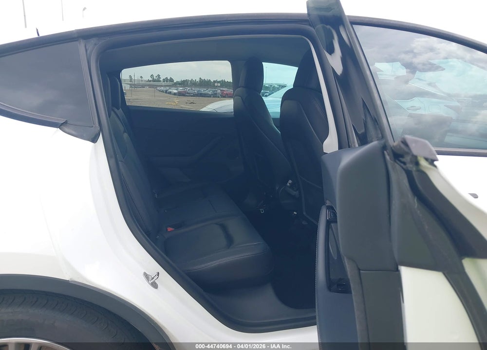 2020 TESLA MODEL Y LONG RANGE DUAL MOTOR ALL-WHEEL DRIVE VIN: 5YJYGDEEXLF043616