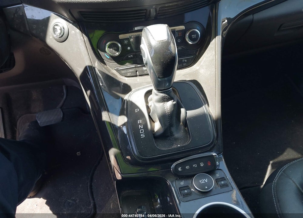 2016 FORD ESCAPE TITANIUM VIN: 1FMCU9J95GUA99383