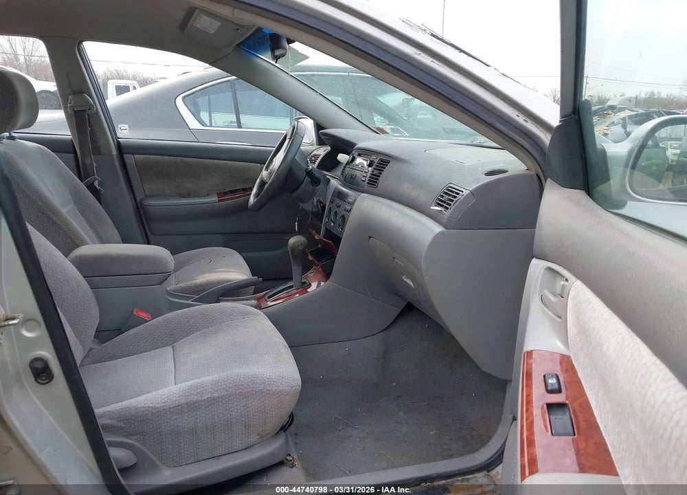 2003 TOYOTA COROLLA LE VIN: 1NXBR32E53Z133158