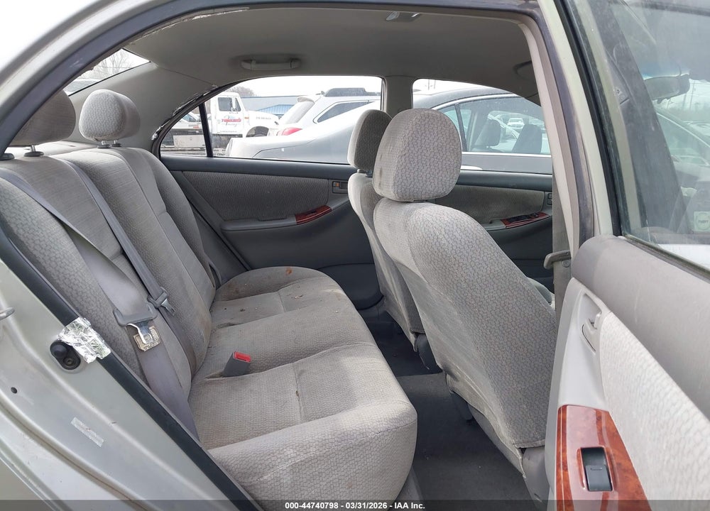 2003 TOYOTA COROLLA LE VIN: 1NXBR32E53Z133158