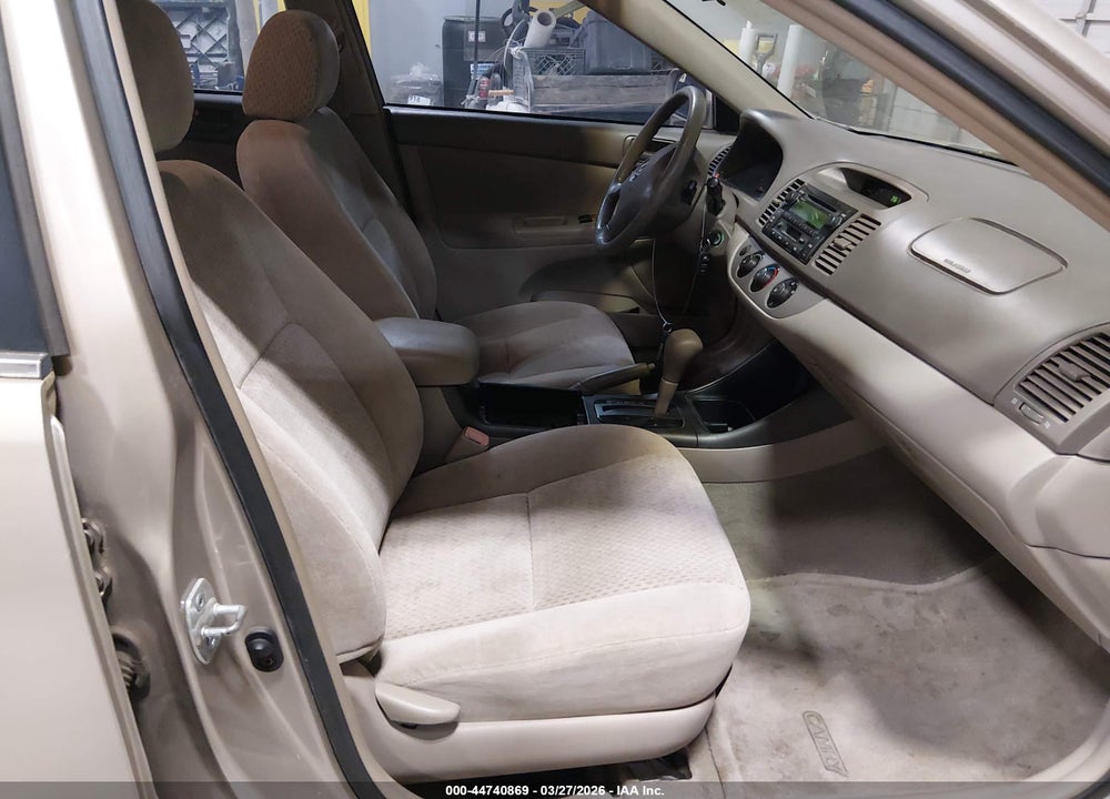 2004 TOYOTA CAMRY LE VIN: 4T1BE32K24U892871