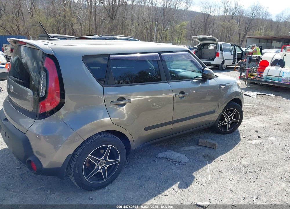 2014 KIA SOUL ! VIN: KNDJN2A20E7001617