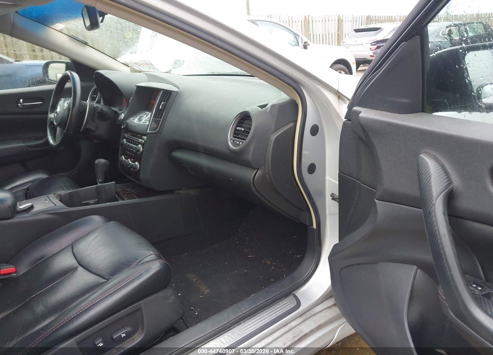 2009 NISSAN MAXIMA 3.5 SV VIN: 1N4AA51E99C841874