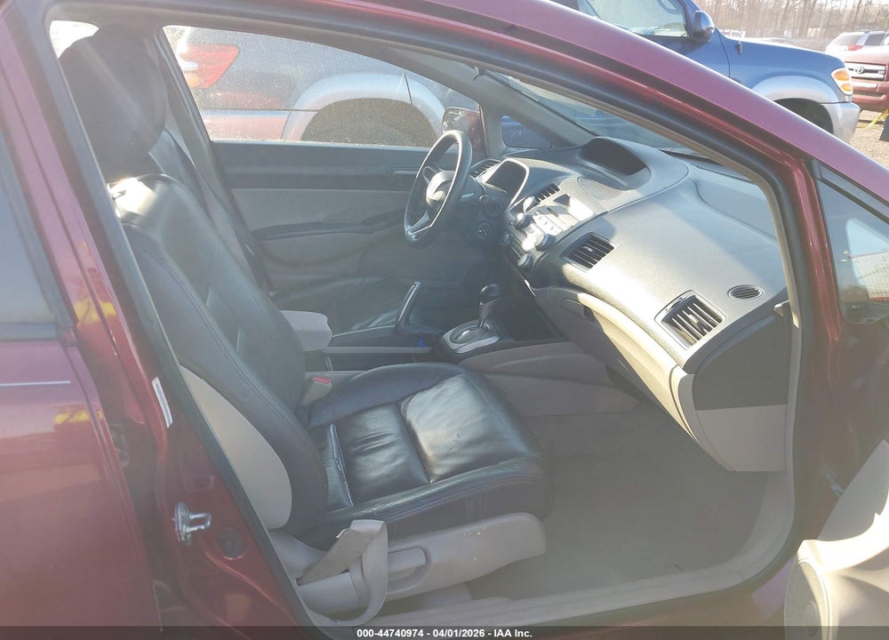 2011 HONDA CIVIC VIN: 2HGFA1F54BH547420