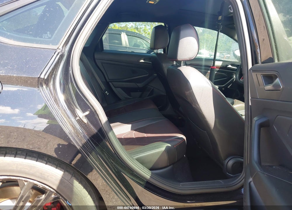 2022 VOLKSWAGEN JETTA GLI 2.0T AUTOBAHN VIN: 3VW2T7BU5NM007097