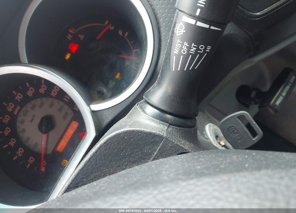 2008 TOYOTA TACOMA VIN: 5TEUX42N28Z565018