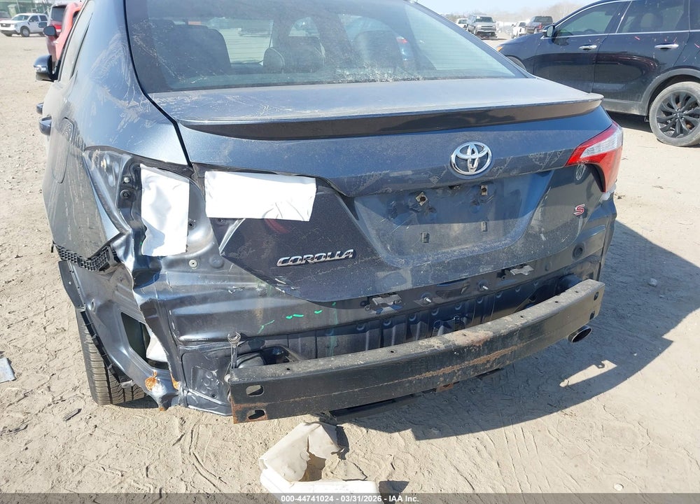 2015 TOYOTA COROLLA S PLUS VIN: 2T1BURHE8FC401389