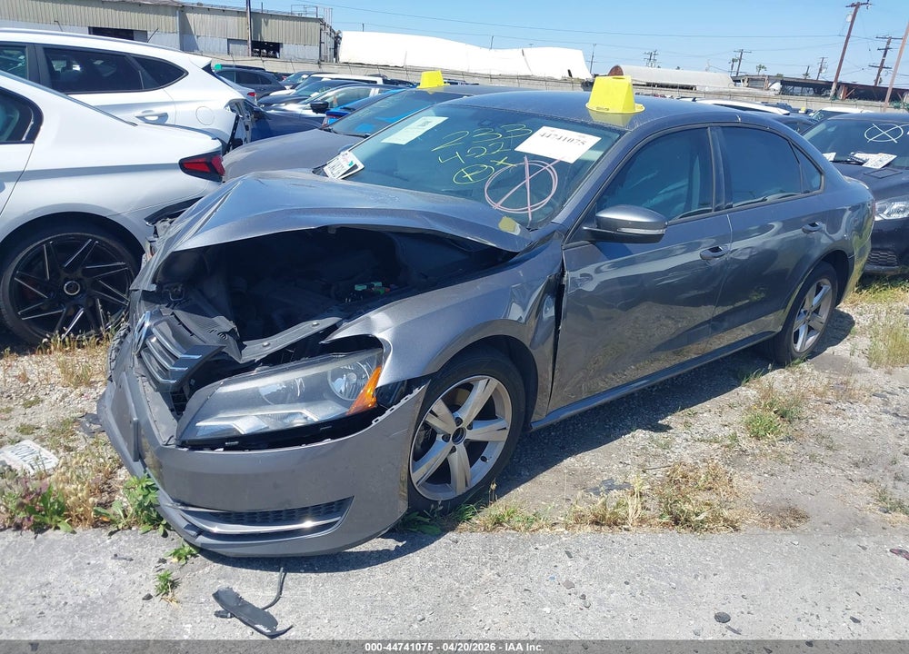 2015 VOLKSWAGEN PASSAT 1.8T S VIN: 1VWAT7A3XFC008169