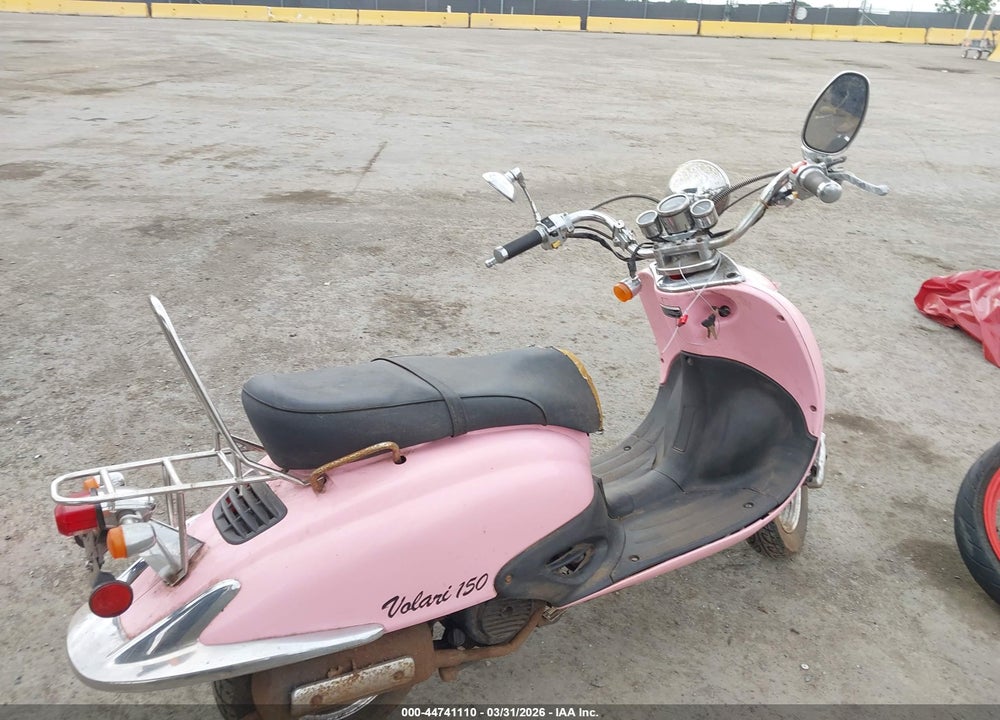 2008 VOLAR ZNEN VIN: L5YTCKPA781224217