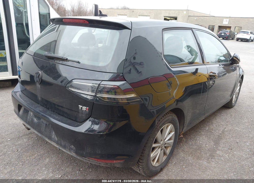 2015 VOLKSWAGEN GOLF TSI S 2-DOOR VIN: 3VW917AU8FM061212