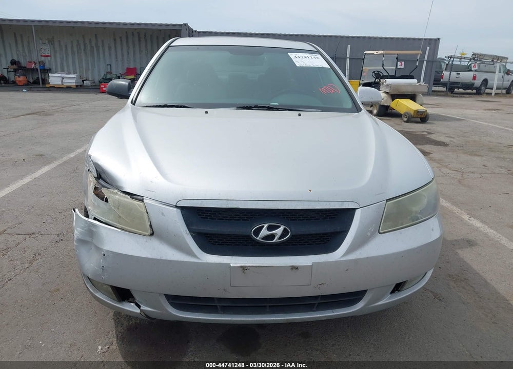 2008 HYUNDAI SONATA LIMITED V6/SE V6 VIN: 5NPEU46F28H387579