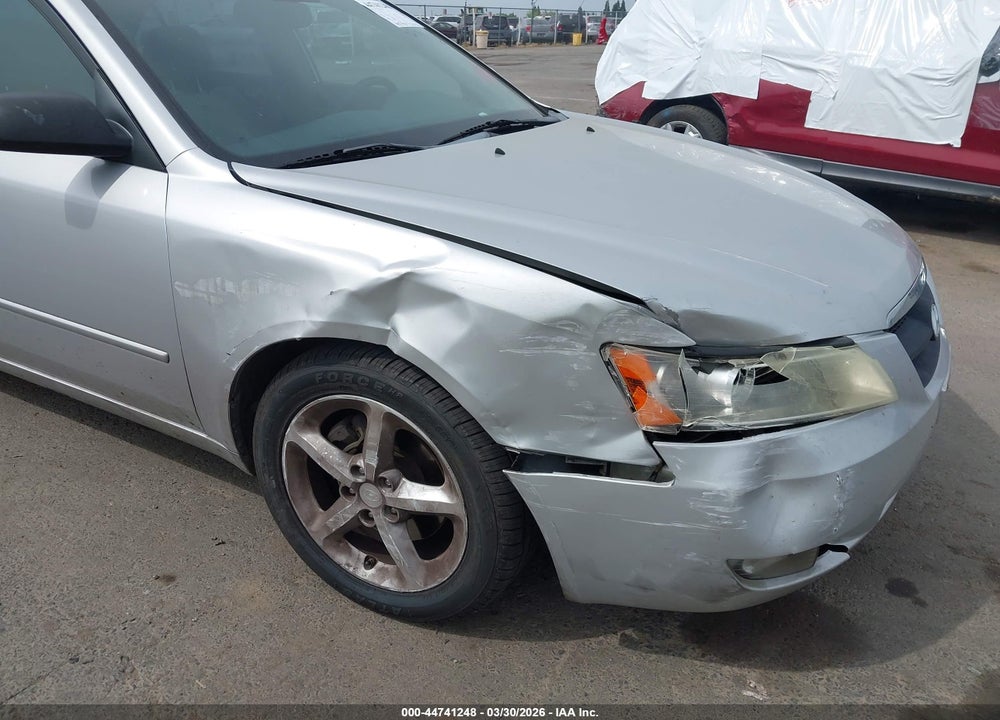 2008 HYUNDAI SONATA LIMITED V6/SE V6 VIN: 5NPEU46F28H387579