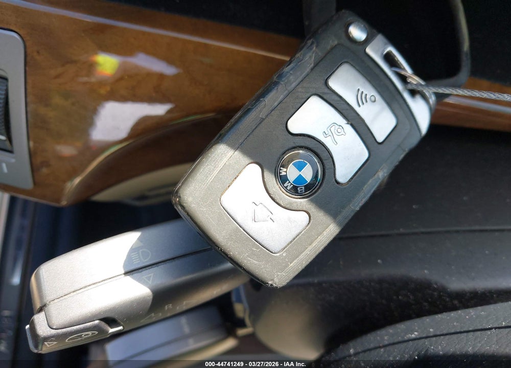 2008 BMW 750LI VIN: WBAHN83578DT81597